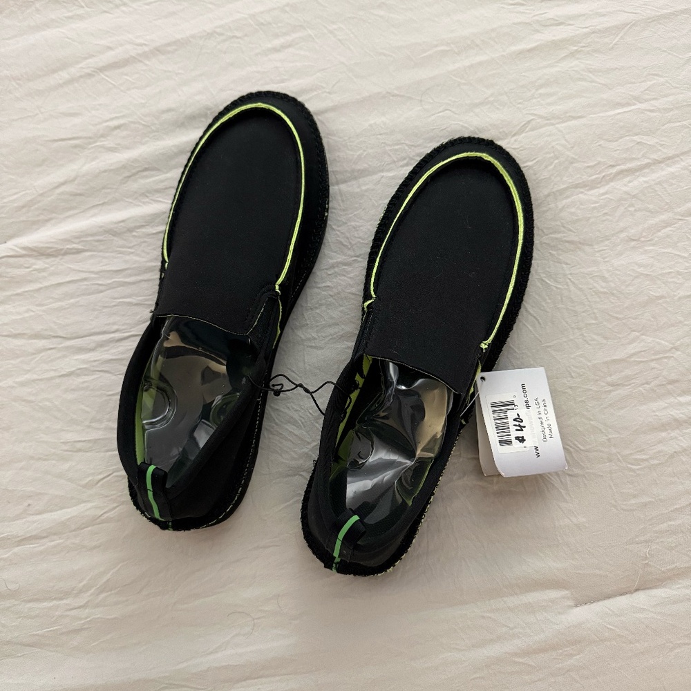Showaflops: Slip On Loafers (Black/Lime)